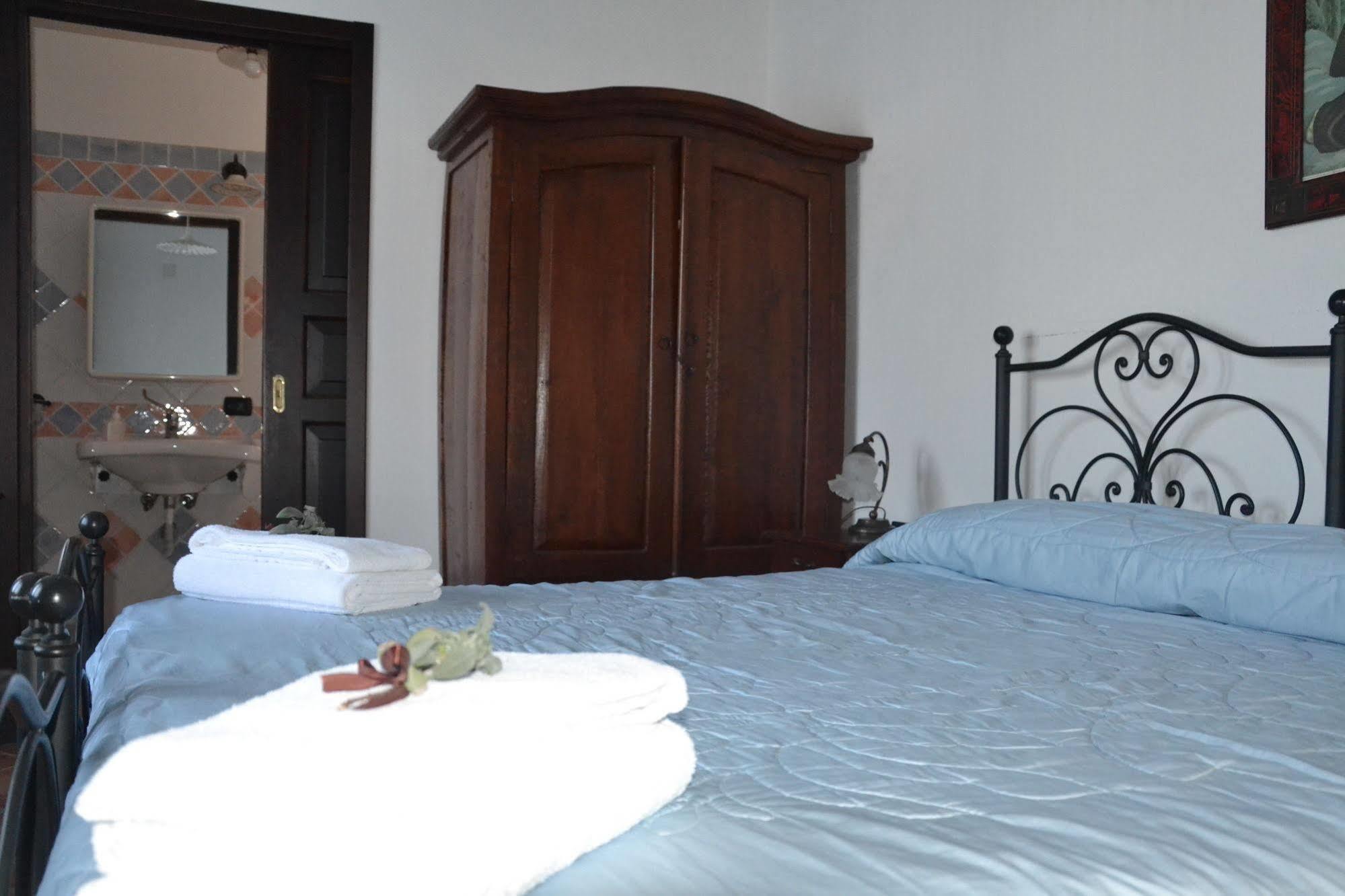 B&B Sa Muredda Сардара Экстерьер фото